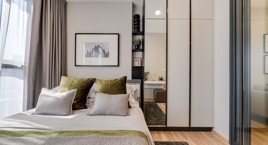 For sale 1 bed condo in Huai Khwang, Bangkok