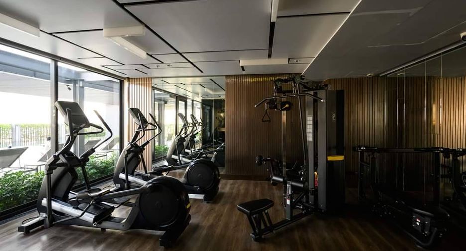 For sale 1 bed condo in Phra Khanong, Bangkok