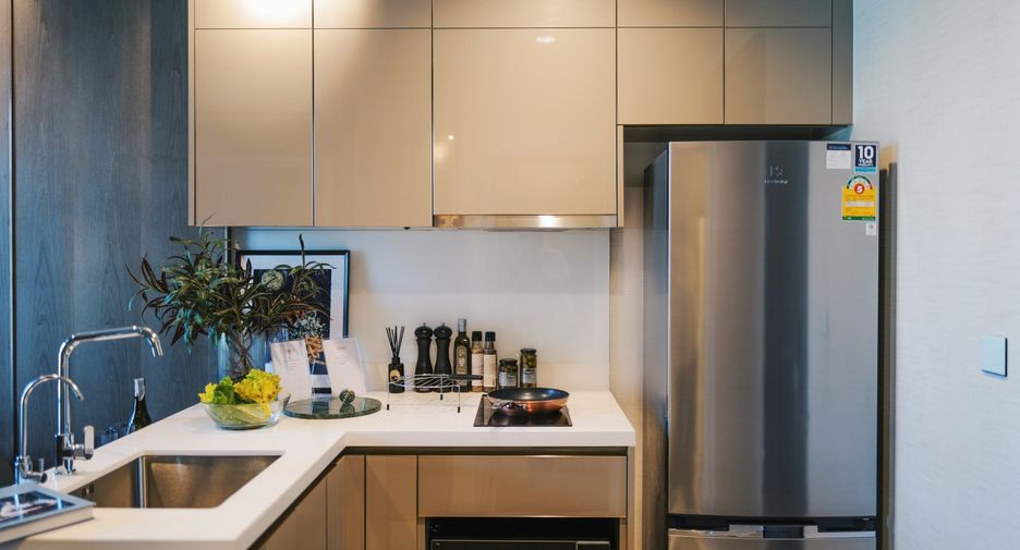 For sale 1 bed condo in Phra Khanong, Bangkok