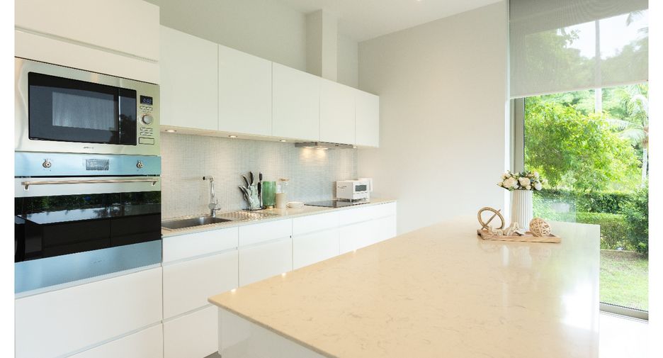 Condo en venta de 2 habitaciones en Sattahip, Chonburi
