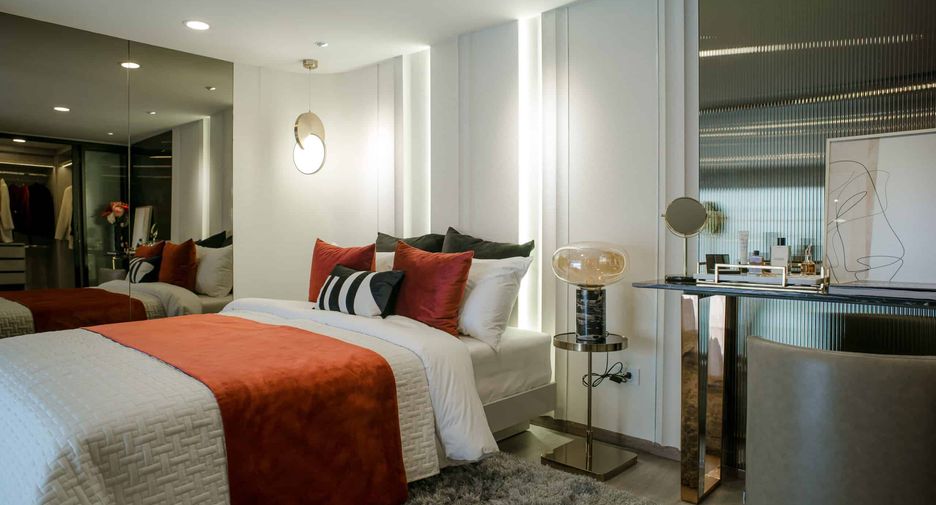 For sale 1 Beds condo in Huai Khwang, Bangkok