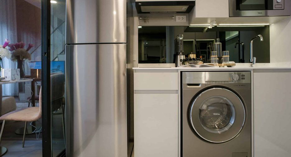 Wohnung zum Kauf mit 1 Zimmer in Huai Khwang, Bangkok