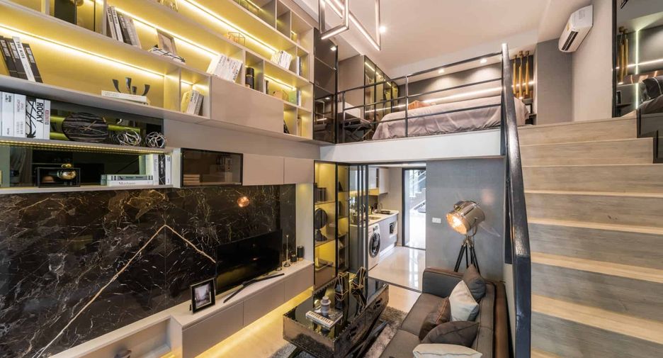 À vendre 1 chambre condo à Huai Khwang, Bangkok