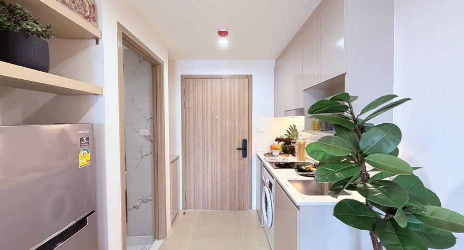 For sale 1 bed condo in Thon Buri, Bangkok