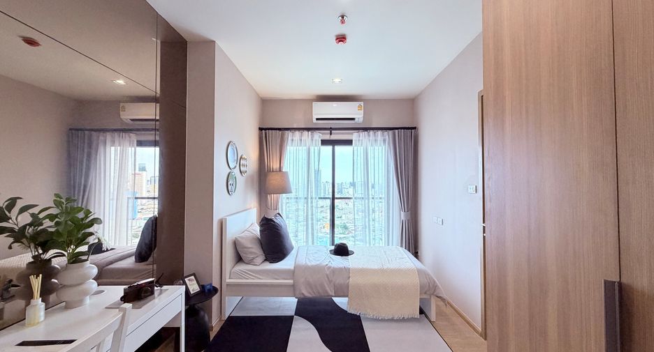 For sale 2 bedrooms condo in Thon Buri, Bangkok