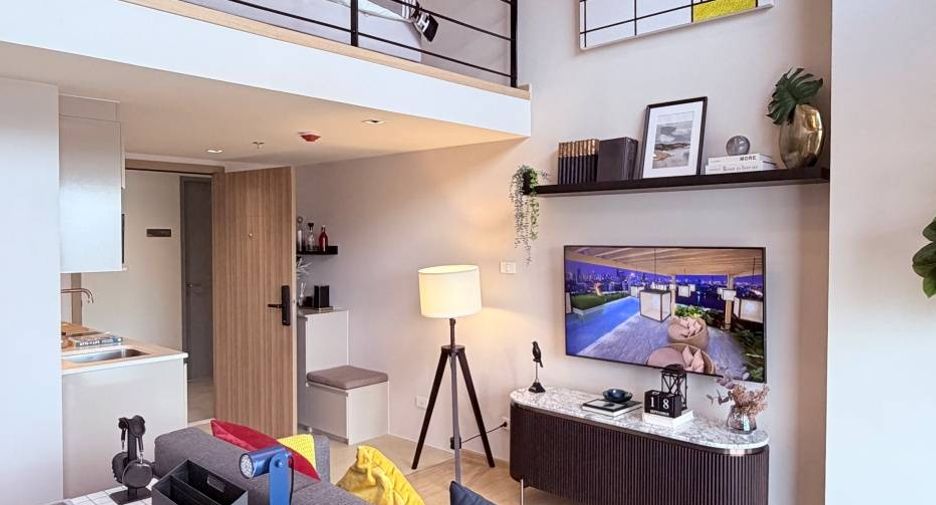For sale 1 bed condo in Thon Buri, Bangkok