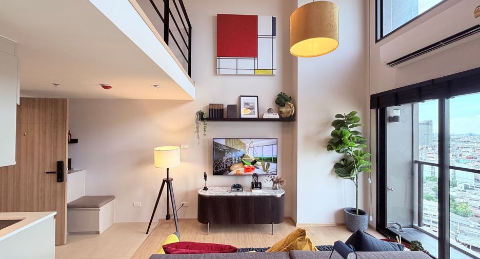 For sale 1 bed condo in Thon Buri, Bangkok