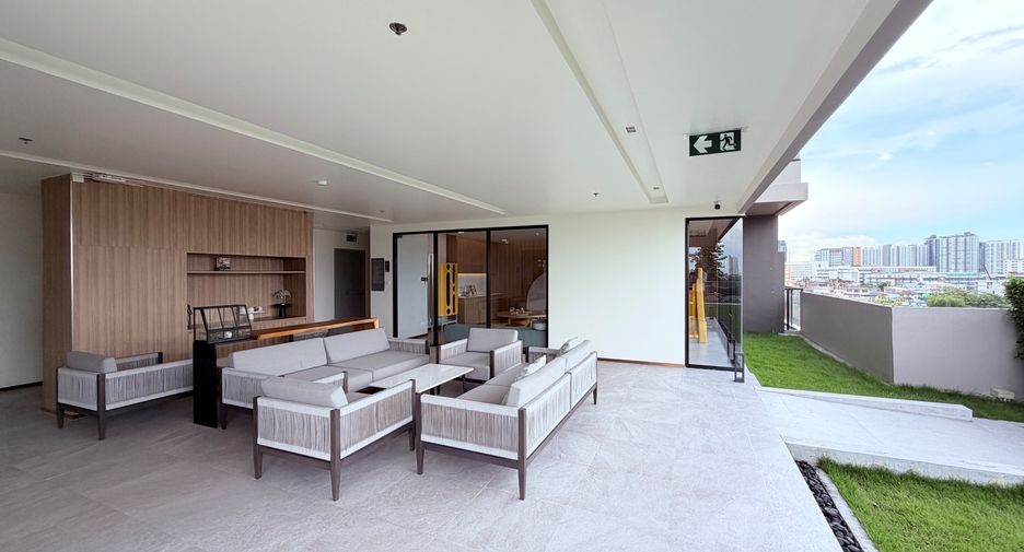 For sale 3 bedrooms condo in Thon Buri, Bangkok