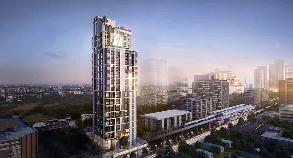 À vendre 3 chambres condo à Phra Khanong, Bangkok