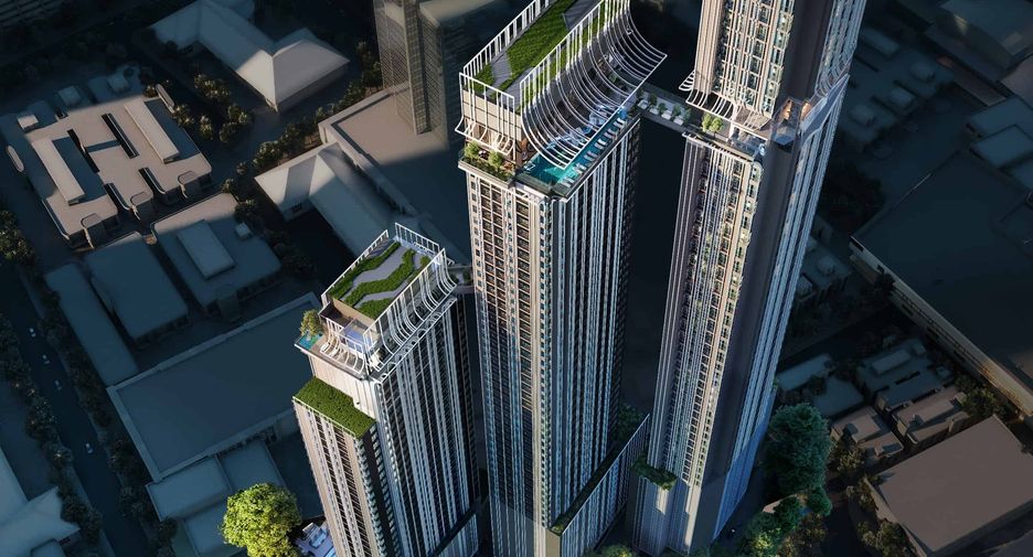 For sale 2 bedrooms condo in Watthana, Bangkok