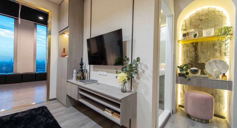 For sale 1 bed condo in Mueang Samut Prakan, Samut Prakan
