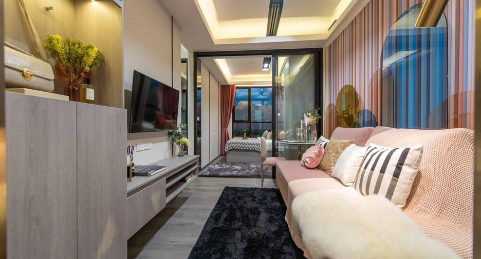 For sale 1 bed condo in Mueang Samut Prakan, Samut Prakan
