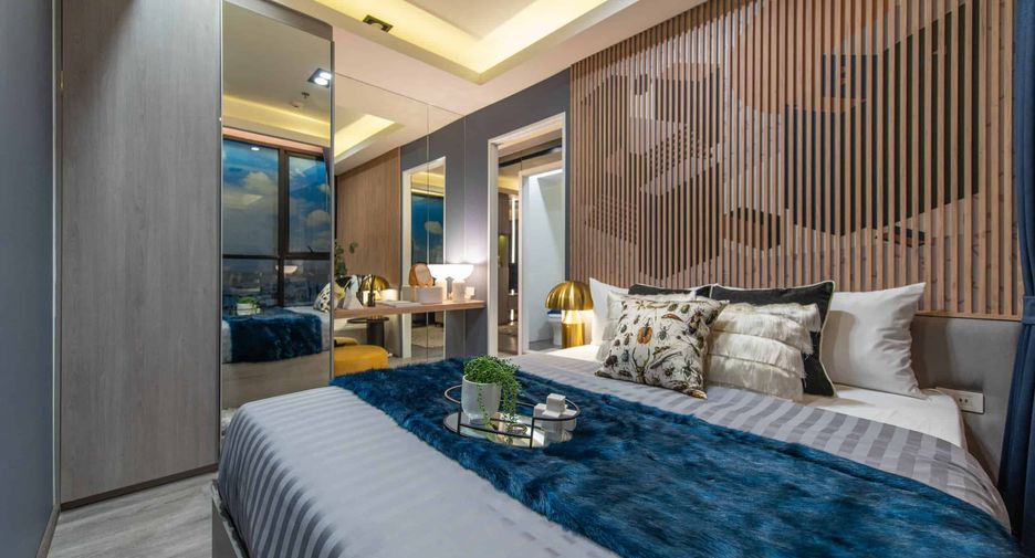 For sale 2 bedrooms condo in Mueang Samut Prakan, Samut Prakan