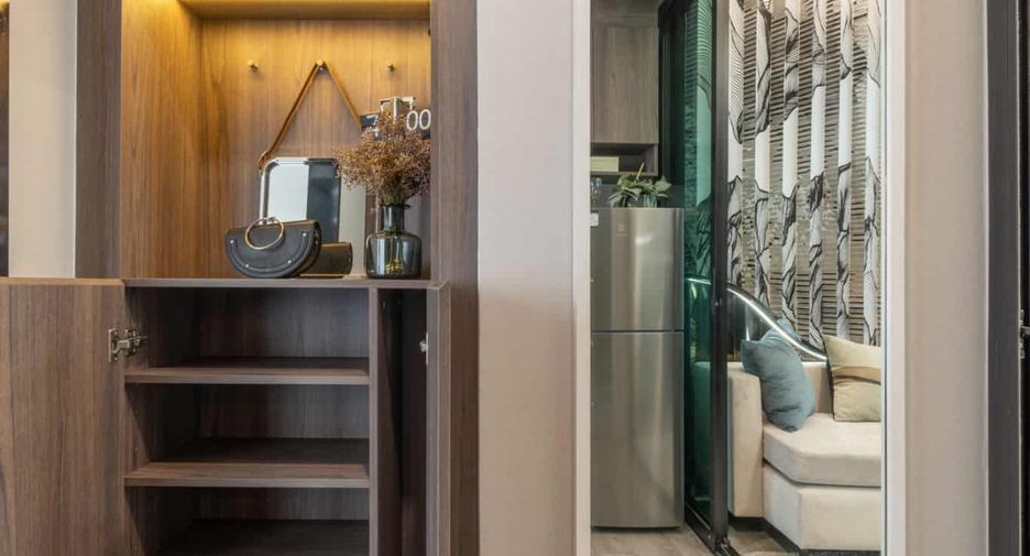 For sale 1 bed condo in Mueang Samut Prakan, Samut Prakan