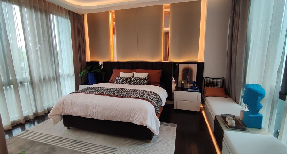 À vendre 4 chambres maison à Bang Na, Bangkok
