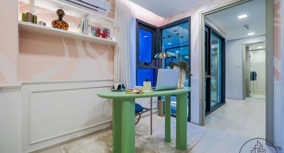 For sale 3 bedrooms condo in Khlong Toei, Bangkok