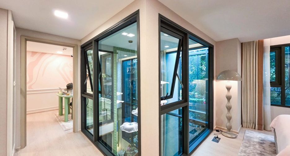 Condo en venta de 2 habitaciones en Khlong Toei, Bangkok