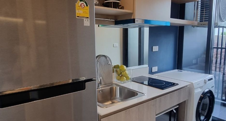 For sale 1 bed condo in Thon Buri, Bangkok