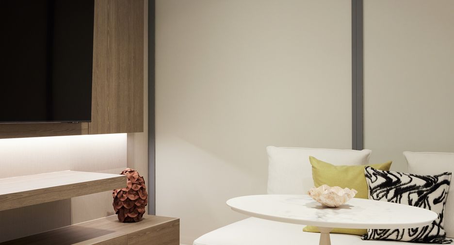For sale 1 bed condo in Watthana, Bangkok