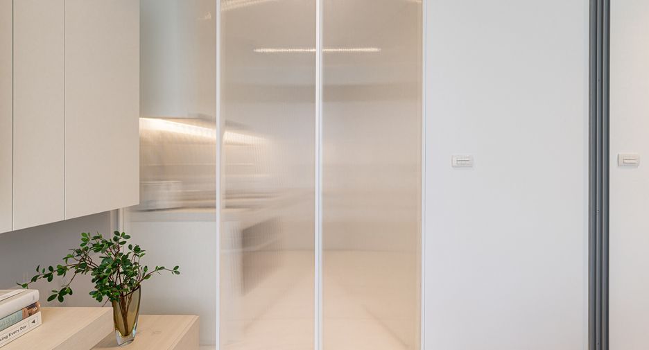 For sale 1 bed condo in Watthana, Bangkok