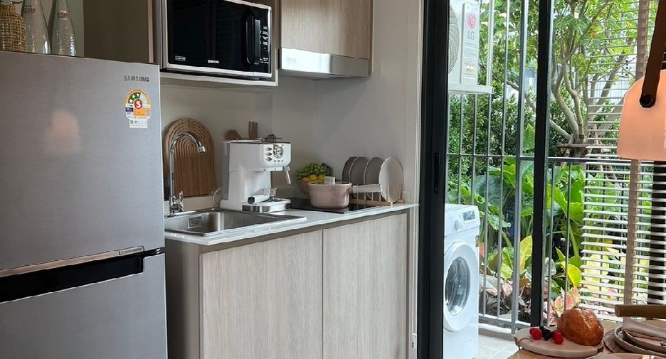 For sale 1 bed condo in Bang Kapi, Bangkok