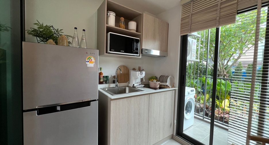For sale 1 bed condo in Bang Kapi, Bangkok