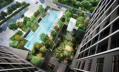For sale 1 bed condo in Khlong Toei, Bangkok