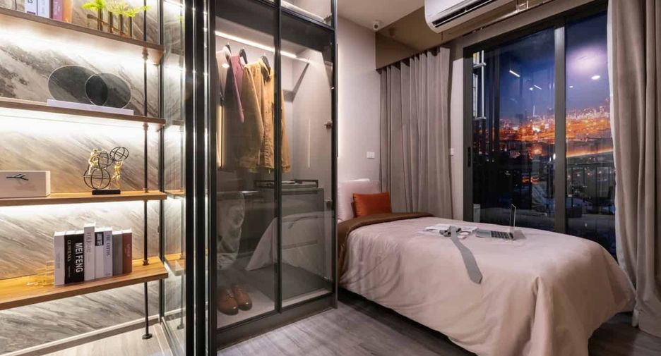 For sale 1 bed condo in Khlong Toei, Bangkok