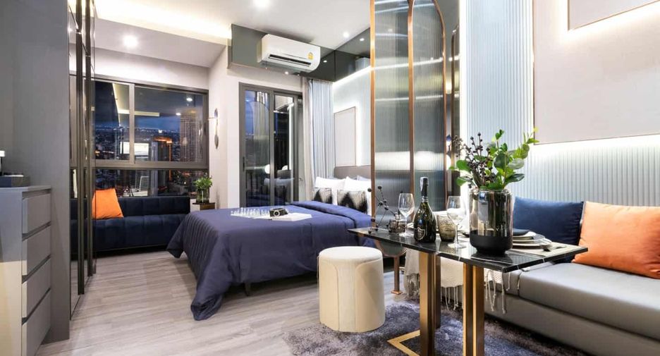 For sale 1 bed condo in Khlong Toei, Bangkok