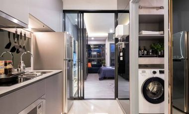 For sale 1 bed condo in Khlong Toei, Bangkok