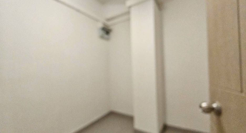 Аренда 2 спальни кондо в Щаттхана, Бангкок