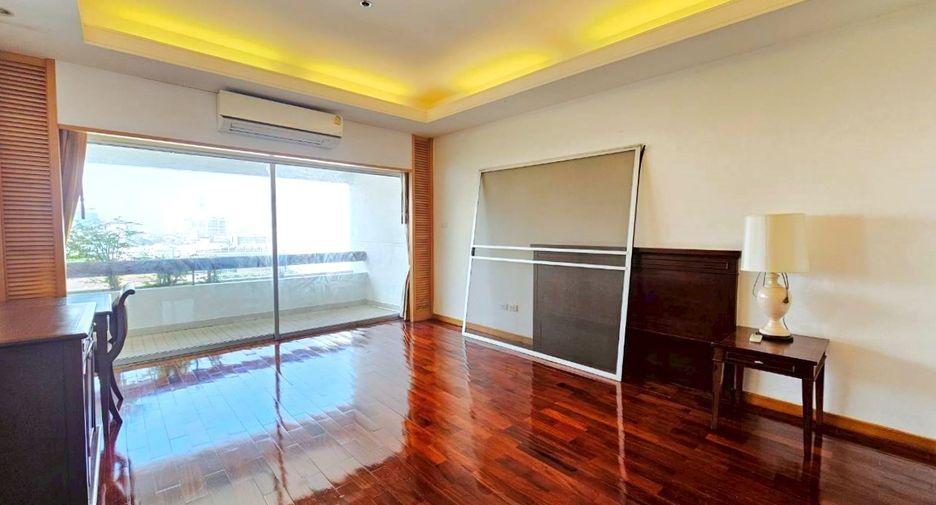 Wohnung zur Miete mit 3 Zimmer in Sathon, Bangkok