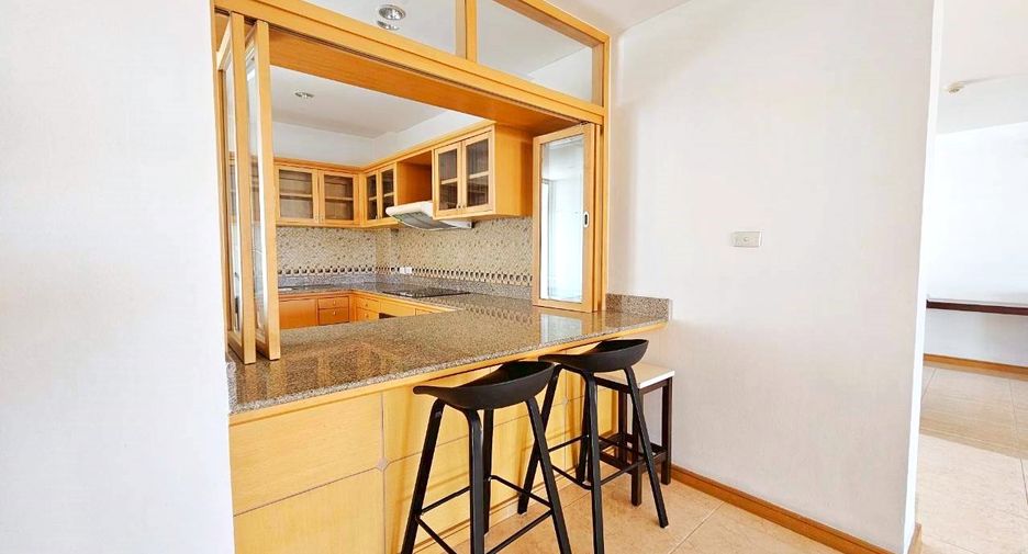 Wohnung zur Miete mit 3 Zimmer in Sathon, Bangkok