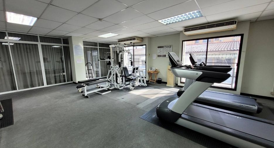 For rent 3 ベッドルーム condo in Pathum Wan, Bangkok