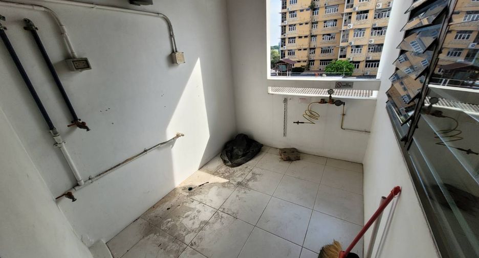 For rent 3 ベッドルーム condo in Pathum Wan, Bangkok