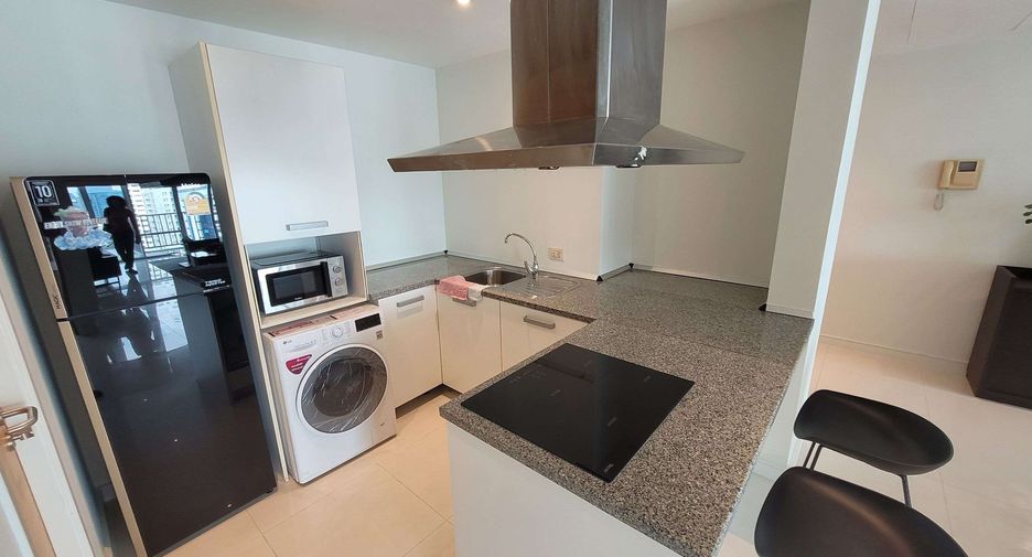 For rent 2 bedrooms condo in Khlong Toei, Bangkok