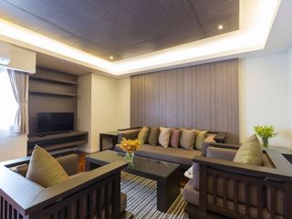 Condo en alquiler de 4 habitaciones en Khlong Toei, Bangkok