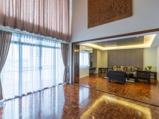 Condo en alquiler de 4 habitaciones en Khlong Toei, Bangkok