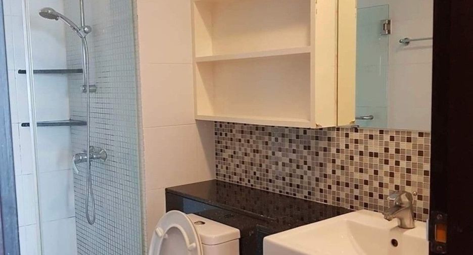 Wohnung zur Miete mit 1 Zimmer in Khlong Toei, Bangkok