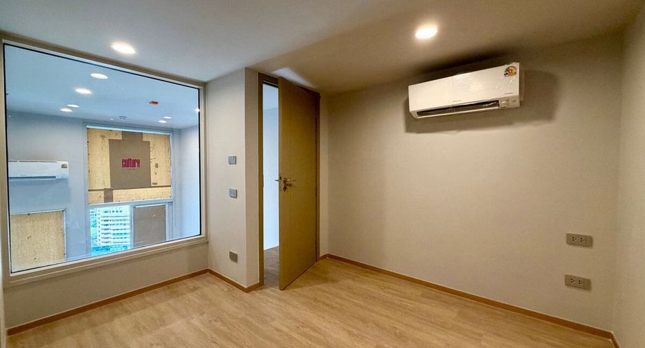 For sale 1 bed condo in Bang Rak, Bangkok