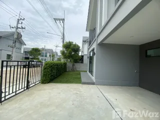 For sale 4 bedrooms house in Sam Khok, Pathum Thani