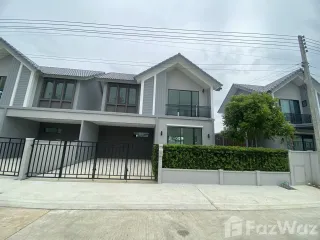For sale 4 bedrooms house in Sam Khok, Pathum Thani