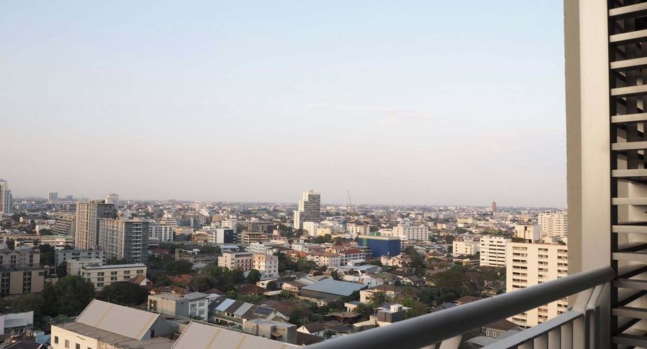 For rent 1 bed condo in Huai Khwang, Bangkok