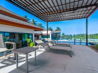 For sale 3 bedrooms condo in Thalang, Phuket