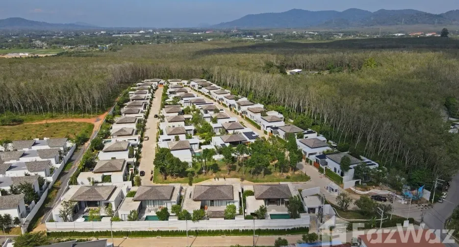 For rent 4 bedrooms villa in Thalang, Phuket