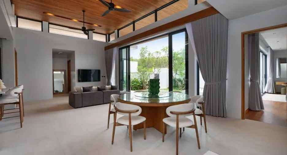 For rent 4 bedrooms villa in Thalang, Phuket