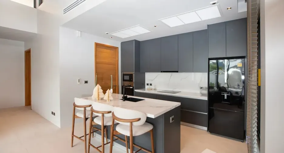 For rent 4 bedrooms villa in Thalang, Phuket
