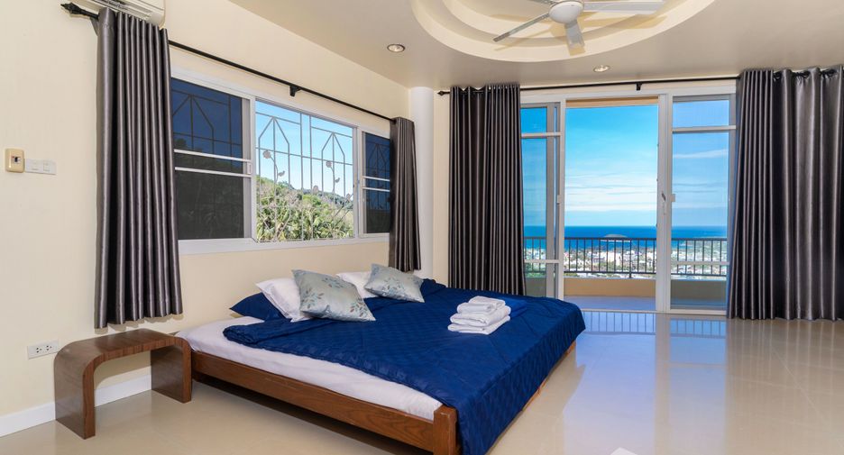 Villa en alquiler de 3 habitaciones en Mueang Phuket, Phuket