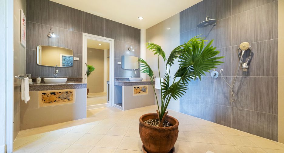 Villa en alquiler de 3 habitaciones en Mueang Phuket, Phuket