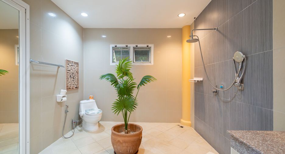 Villa en alquiler de 3 habitaciones en Mueang Phuket, Phuket